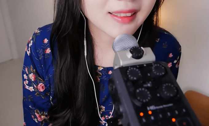 MELODY ASMR动物跨越新视野，让我们一起玩吧！ 窃窃私语