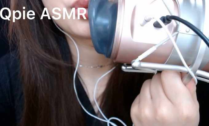 Qpie 无人声 ASMR 口音和手部动作 水水的口腔音