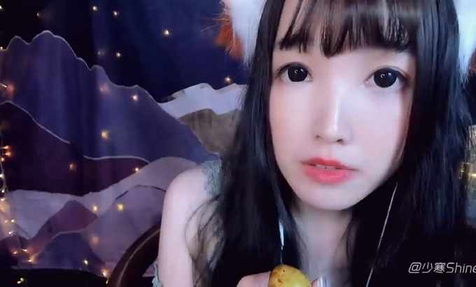 少寒Shine【ASMR Shine 94】晚间食品，咀嚼音，冬枣，开心果和冰西瓜