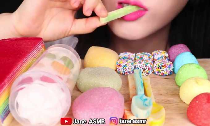 Jane 无人声 ASMR 彩虹甜点* 推爆果冻，食用汤匙，彩虹胶彩虹推流行果冻，吃勺子，吃声音