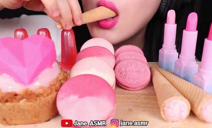 Jane 无人声 ASMR粉红食品*心形蛋糕，粉红奥利奥，食用唇膏，粉红果冻，粉红巧克力먹방食用声音