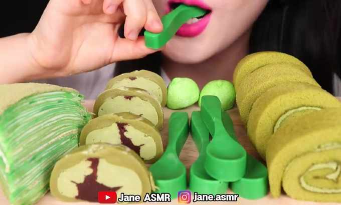 Jane 无人声 ASMR 绿甜品*食用勺，绉蛋糕，巧克力大米蛋糕，卷蛋糕抹茶甜品餐间进餐声音