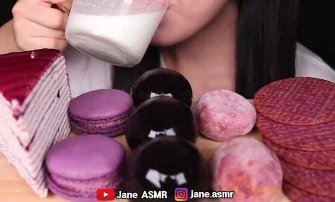 Jane 无人声 ASMR 紫色食物*大葡萄果酱，甜月亮饼干，绉蛋糕大葡萄果冻，绉蛋糕Mukbang饮食声音