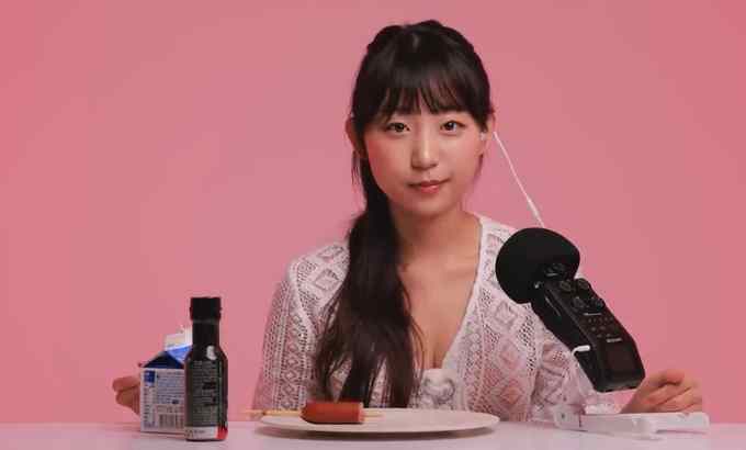 Milky ASMR ? 1 小时非常辣的吃香肠的声音? 布尔达酱太辣了?