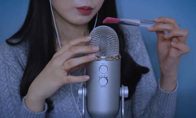 wooyeon ASMR Blue Yeti 麦克风测试?(产品赞助??) 八卦，刷牙, ?声音、单词重复、敲击?耳语、麦克风刷、触发词等