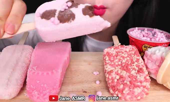 Jane ASMR 粉红色冰淇淋，滴滴滴，粉红色奶牛冰淇淋棒 深度飞镖 粉红冰淇淋, Malang Cau Bar Mukbang 吃的声音