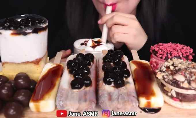 Jane ASMR 红糖 *瀑布蛋糕、冰淇淋、泡茶 黑糖瀑布蛋糕、红糖泡茶、吃播冰淇淋 吃的声音