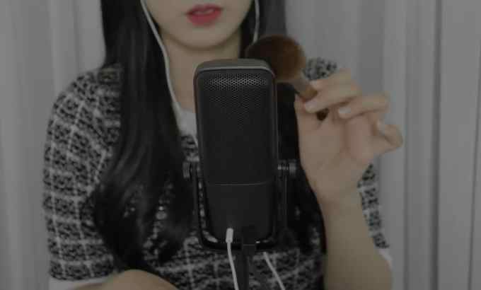 wooyeon ASMR  Elgato Wave 3 麦克风测试 ? / *刺痛的注意力*直言不讳，重复单词， ?声音！！ 手的声音、敲击声等。!