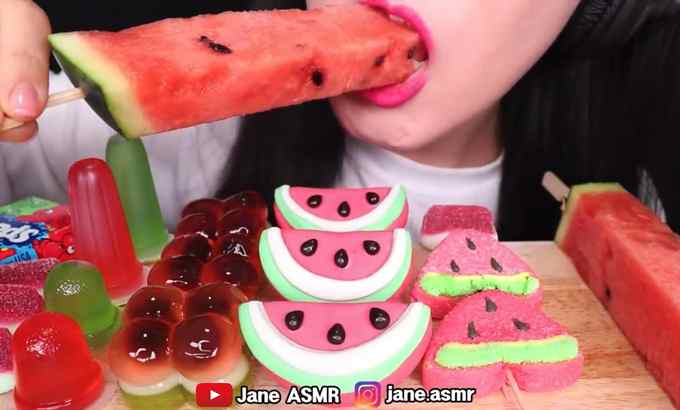 Jane ASMR 西瓜甜点 *气泡果冻、蛋糕汽水、棉花糖、书呆子 西瓜泡泡果冻，蛋糕流行吃播 吃的声音