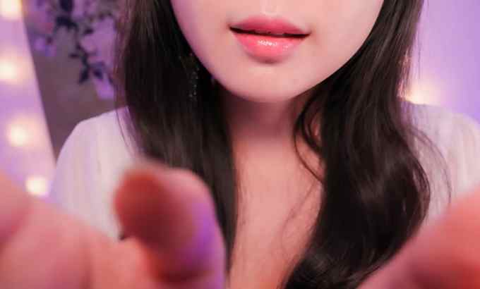 MELODY ASMR 非常接近听不见的耳语口音 ?