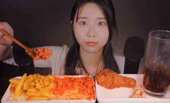 Suna 自制火Mac和奶酪和鸡肉Mukbang ASMR | 芝士通心粉、炸鸡