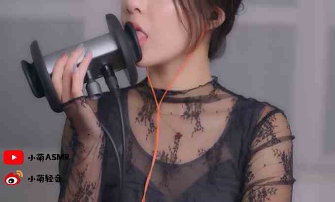 小萌 中文ASMR 小萌 口腔音 舔耳 弹舌音 口音 吃耳朵 4K asmr