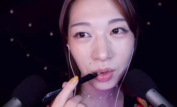 SARA【ASMR】唯一的吃牙刷的声音