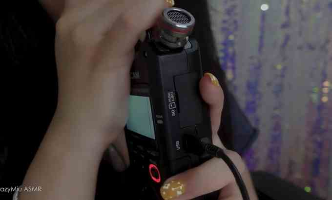 LazyMiu 无人声 台灣ASMR | 深入舔耳 | 口腔音 | 深舔耳朵 | 不说话