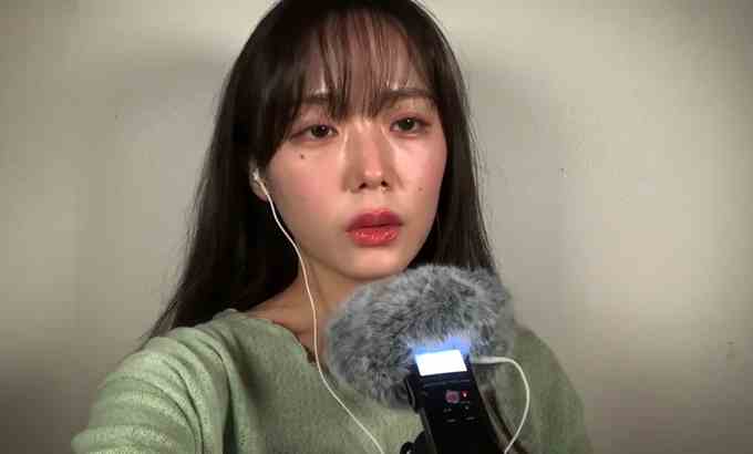 Jamonghae ASMR 手的运动和嘴的声音视觉刺耳