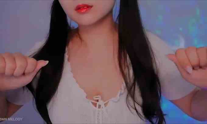 MELODY ASMR 7 身体触发锁骨敲击、吐画、抓挠、手音