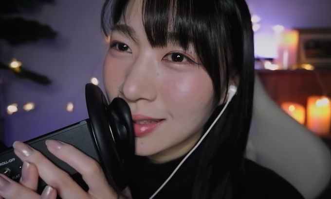 SARA [ASMR] 嘴里的声音贴在你的耳朵上到达你的大脑👄