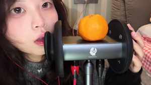小崔 asmr助眠 轻柔的KISSES-覆盖你的耳朵 今晚睡个好觉