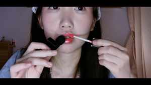 YiDan asmr Space🍀 无人声 ASMR 涂唇彩和嘴巴声音 | 不说话