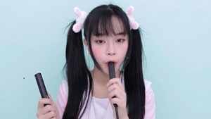 晓美 🥰晓美 Xiao Mei ASMR 舔耳口腔音喘息 舔耳朵 舔和吃 舔耳朵