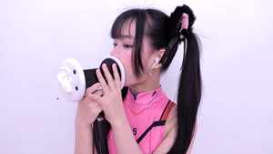 晓美 🥰晓美 Xiao Mei ASMR 舔耳口腔音喘息 舔耳朵 舔和吃 舔耳朵