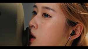 coconut椰砸/其实是椰子啦 ASMR舔耳助眠