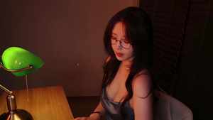 Yoon ying 女上司一夜情ASMR舔耳助眠