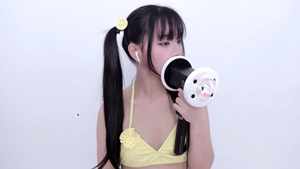 晓美 🥰晓美 Xiao Mei ASMR 舔耳口腔音喘息 舔耳朵 舔和吃 舔耳朵