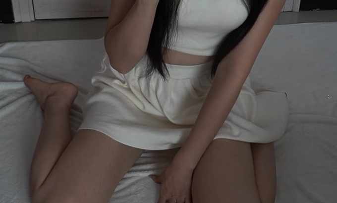 白桃子 ASMR eralick舔耳口腔音喘息 舔耳朵 舔和吃 舔耳朵
