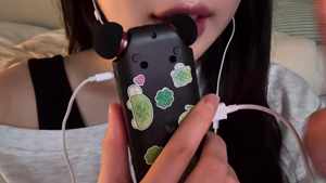 햄니 asmr 嚼口香糖时发出的声音