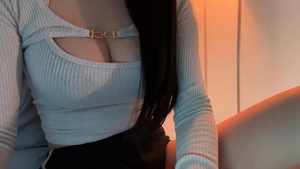 yuuu ASMR 来了，躺在这里，清理你的耳朵，耳朵清洁 asmr
