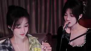 原子不可爱 ASMR 双人睡眠和耳朵清洁