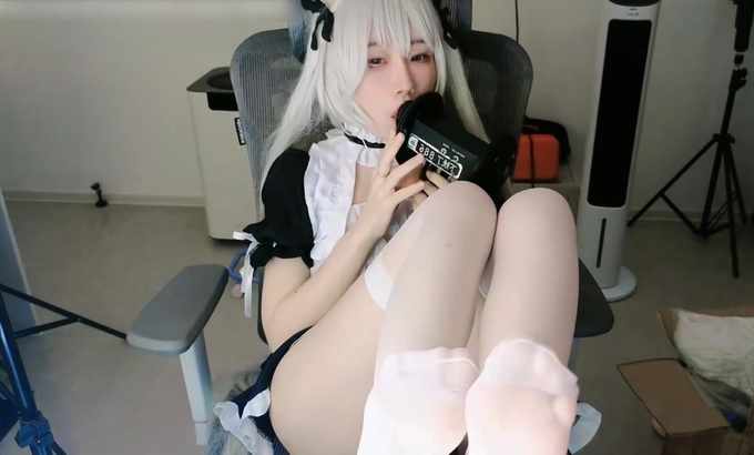 Aki秋水 穹妹露脸cos
