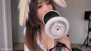 MissWarmJ ASMR 你们要的舔耳朵小说话哄睡视频来啦 Misswarmj