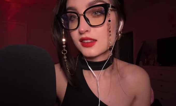 beebee ASMR | 快速麦克风抽动、泡沫盖旋转、敲击、手部声音、嘴部声音