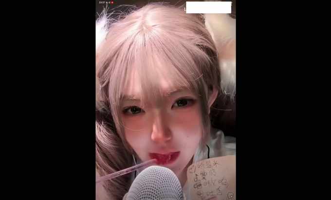 小颖 ASMR 休闲店｜小颖 猫爪勺 口腔音 巧克力 仙女棒 嗷呜嗷呜