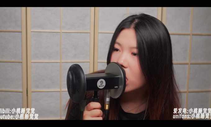 小桃睡觉觉【小桃】慢速耳の舔与口腔音助眠混合哄你睡觉！慢速舔耳朵和嘴巴声音 ASMR
