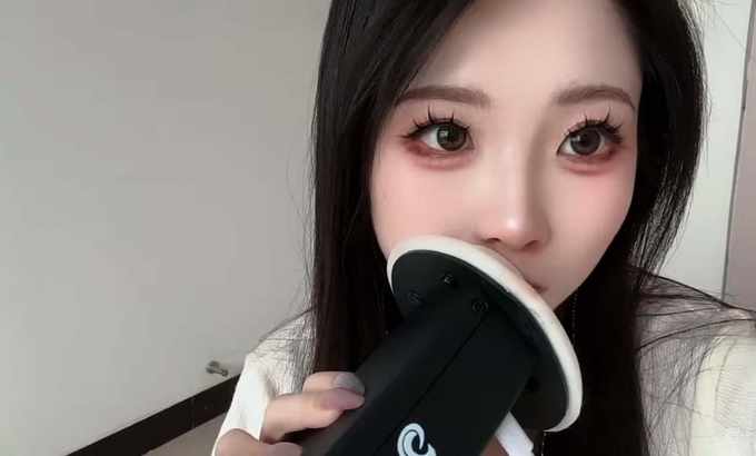 白桃子【4月合集】ASMR 舔耳朵 舔吃耳朵 舔耳口腔音喘息弹舌