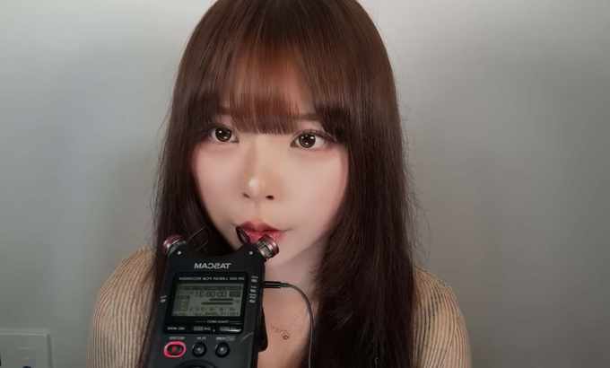 하녕 hanyung ASMR 用柔软的嘴唇挑逗镜头💤