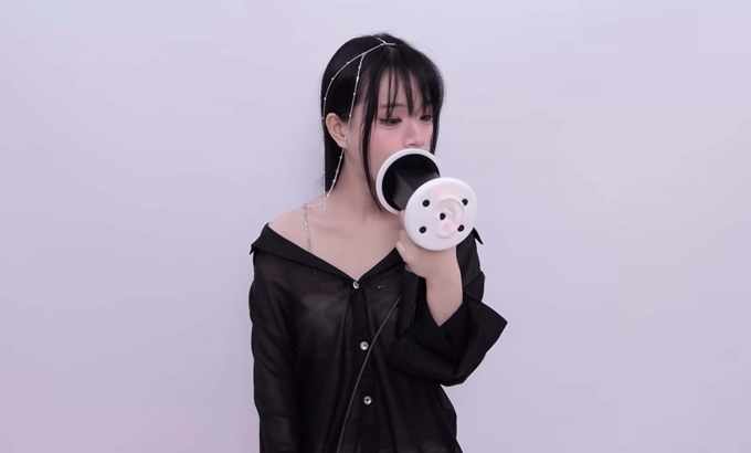 晓美 🥰晓美 Xiao Mei ASMR 舔耳口腔音喘息 舔耳朵 舔和吃 舔耳朵