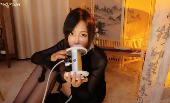 二呆酱 二呆啾 旗袍修女风 口腔音舔耳 ASMR 定制