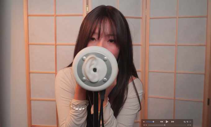 火花助眠Sparky【ASMR】吹到耳边~