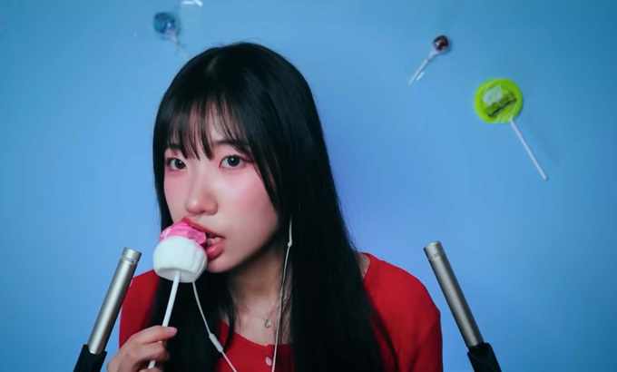 Lucy 让你昏昏欲睡的糖果 ASMR 声音 |