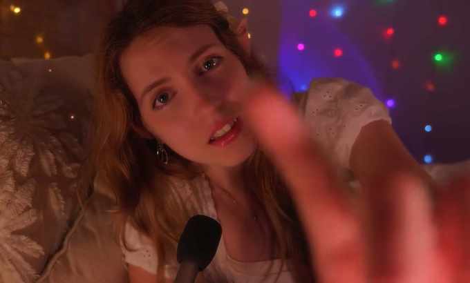 Yarify 在你的床上享受 ASMR ❤️ 轻柔的亲吻和低语直到你入睡💋