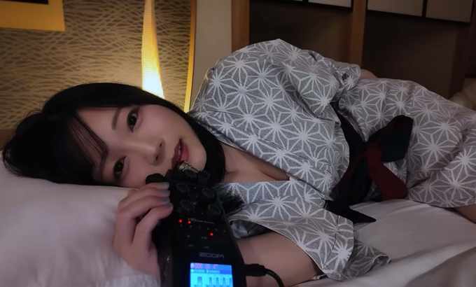 羽咲みはる うさちゃん【ASMR一起睡】手指掏耳❤︎ 呼吸悄悄话❤︎ 零距离（独自旅行时的悄悄话💤）