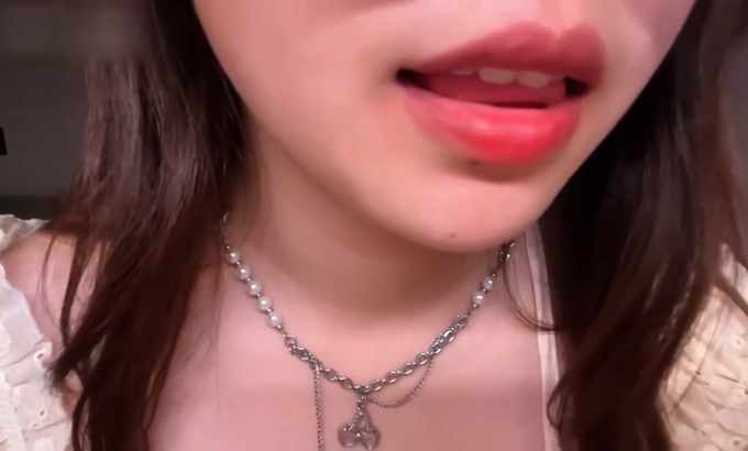 【ASMR】 ASMR 闭嘴发声和接吻