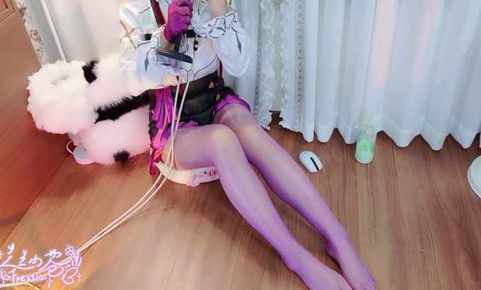 兰兰小苍 丝袜诱惑ASMR舔耳福利