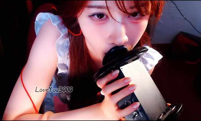 抱抱er 无人声【ASMR/抱抱er】口腔音+口水画 ASMR 嘴巴发出声音和舔耳朵切割（不说话）