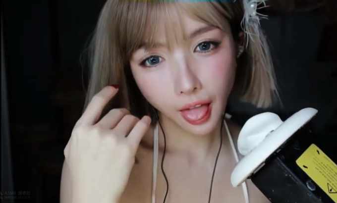 大艺术嘉carrie 呼吸音ASMR舔耳助眠