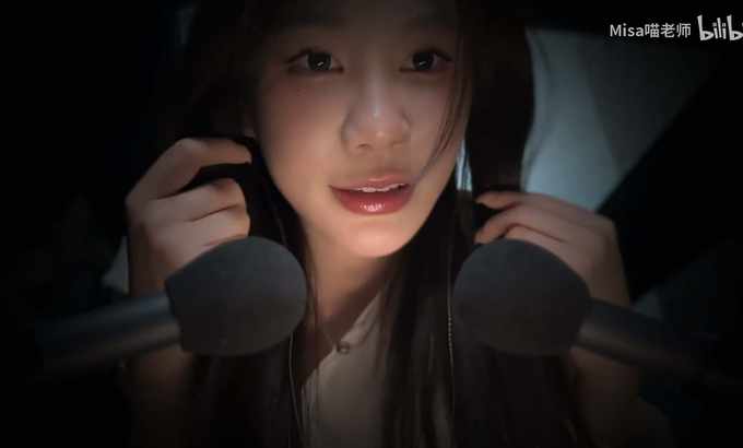 Misa喵老师 下雨天大姐姐在车内给你做ASMR☔️感受真实的雨声